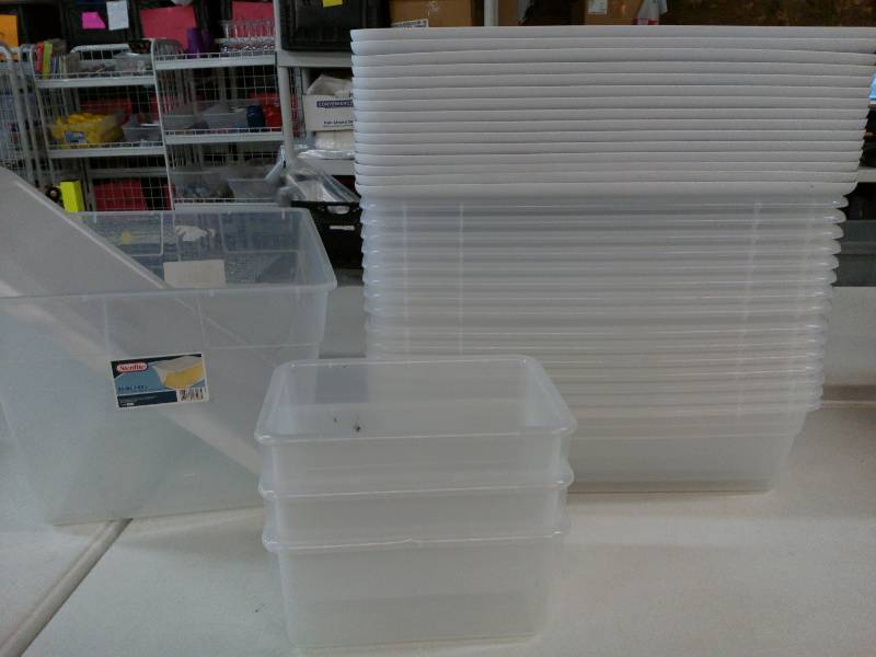 lot 12 image: Sterilite Container Assortment