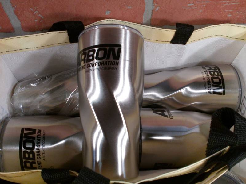 lot 62 image: 24 oz Stainless Steel Cups