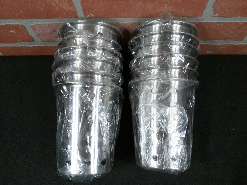 lot 65 image: SLFC001 Stainless Steel Flatware Cylinders