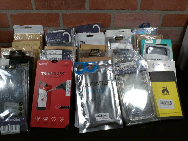 lot 75 image: Lot of iPhone Cases for 7 ProPlus , 7, 7 Plus, X