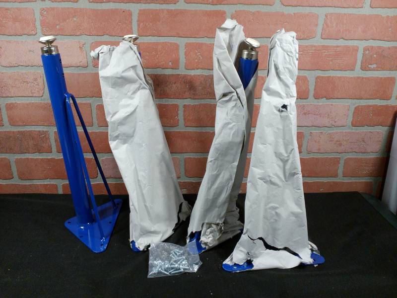 lot 91 image: School Table Non-Folding Adjustable Table Legs