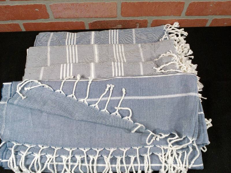 lot 102 image: Small Table Covers