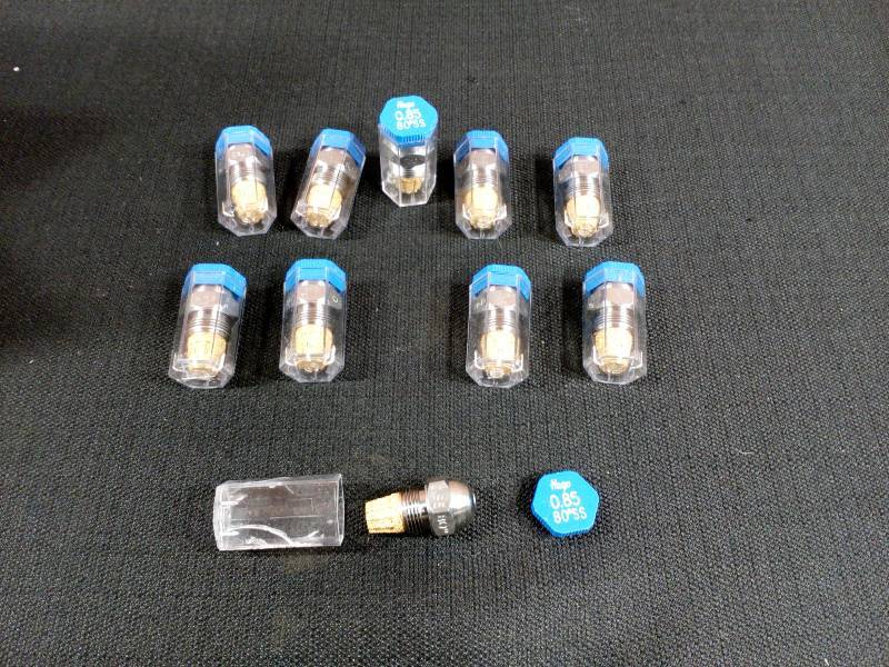 lot 159 image: Hago Nozzles Semi-Solid 0.85 80 Degree