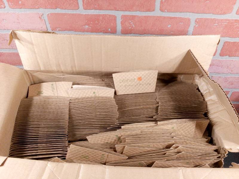 lot 203 image: Planet  Preassembled Java Jackets With Logo