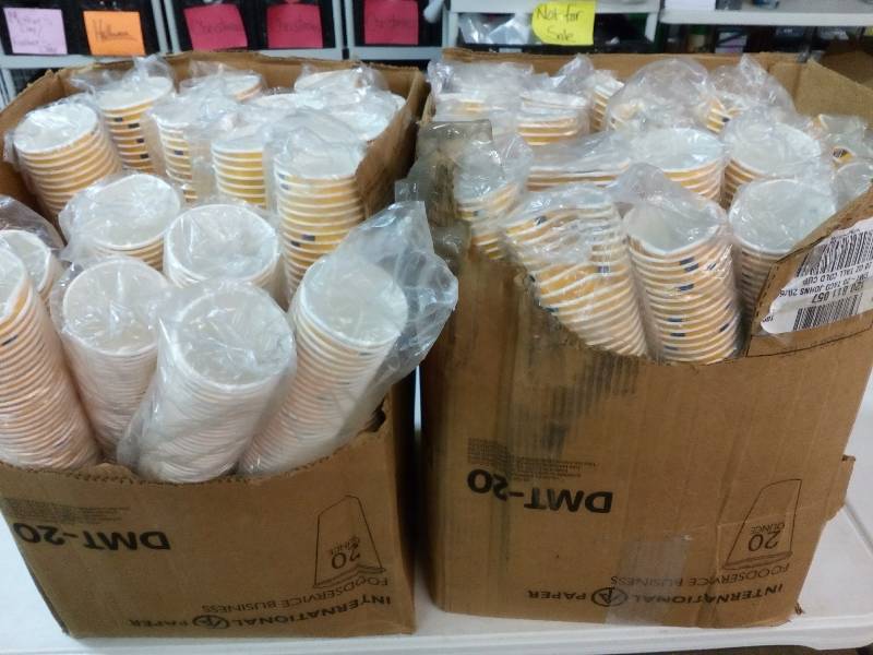 lot 226 image: Paper Cold Cups With Logo