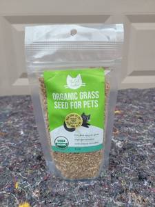 lot 249 image: The Cat Ladies Organic Grass Seed For Pets