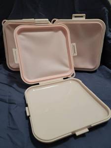lot 131 image: Lot of Three Silicone Sandwich Containers