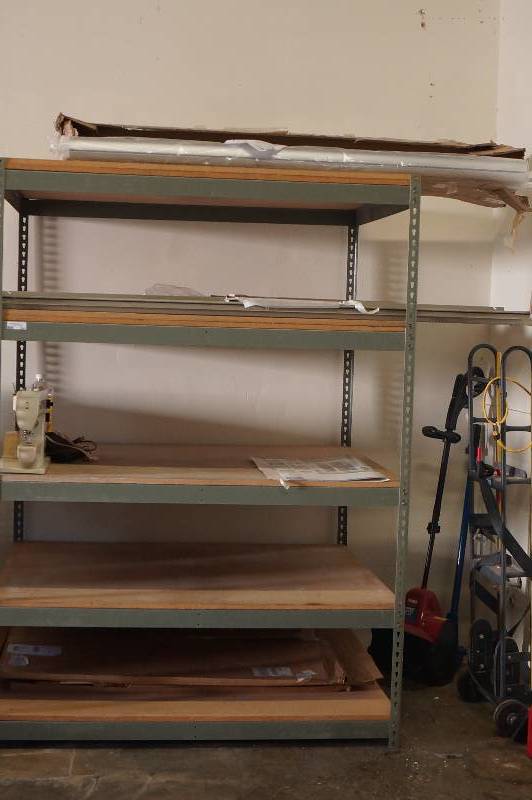 lot 524 image: Large Warehouse Shelving Unit- 7ft Tall  5x4 ft