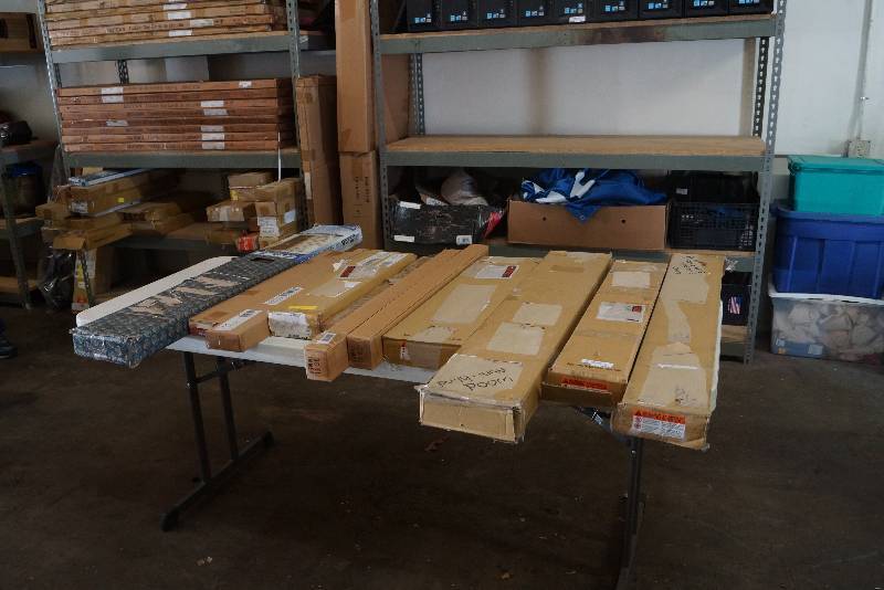 lot 539 image: Lot of 11 NEW Custom Blinds- Window Coverings