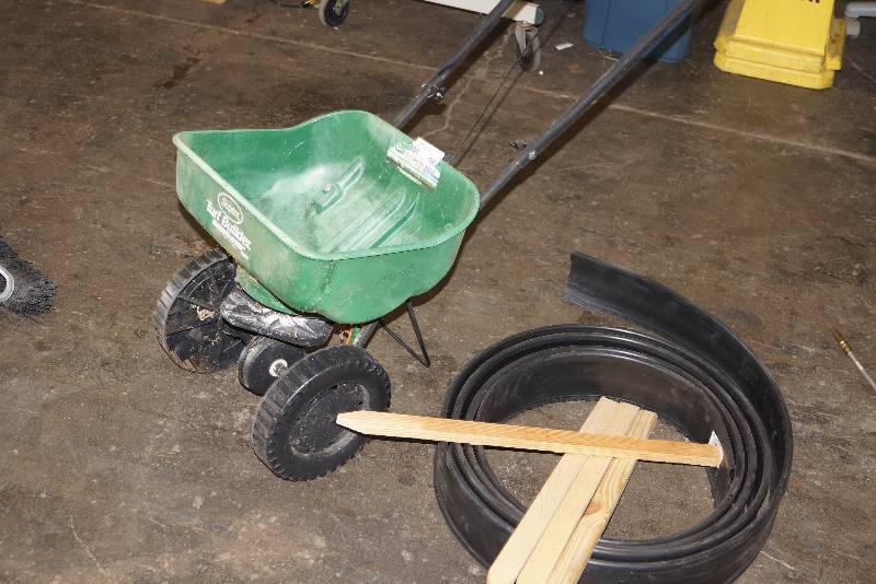 lot 599 image: Spreader- Wood Stakes- Edging-  Gardening Lot