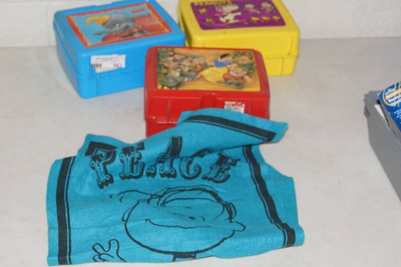 lot 563 image: 3 Vintage Lunch Boxes WThermos- Bonus Linus Blanket- Peanuts and Disney