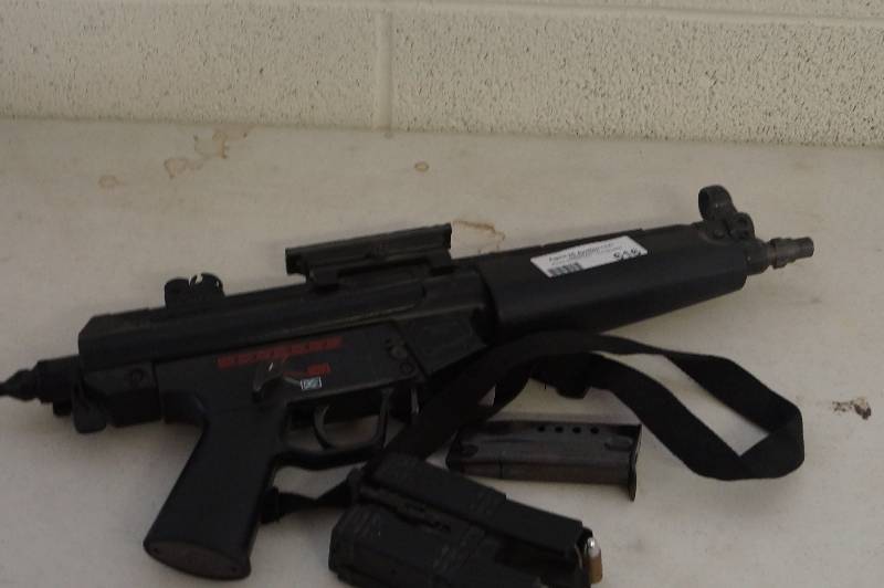lot 616 image: Wall Hanger- Airsoft or -  Rifle  Gun