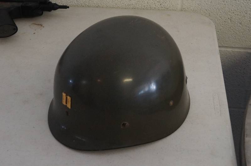 lot 614 image: Vintage Army Helmet or Liner- Captains Bars