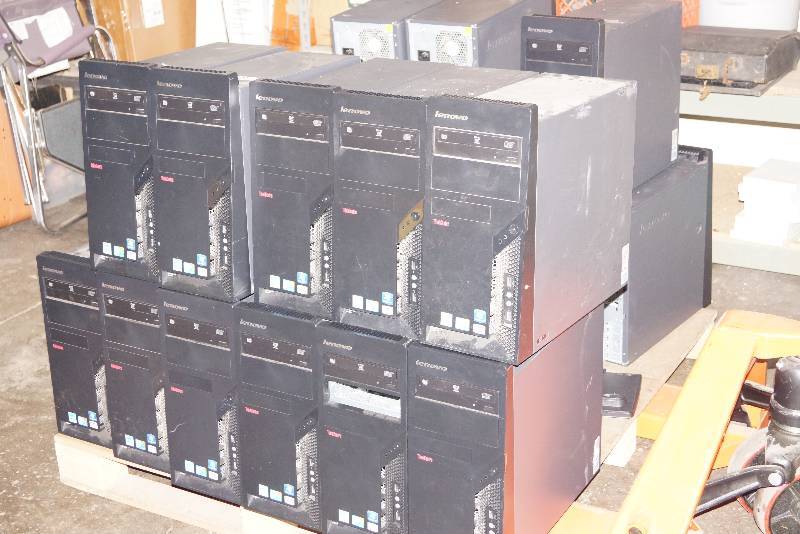 lot 527 image: LENOVO THINKCENTRE 9728 Quad Core INTEL CORE 2 MINIMUM 2GB Computers- 30 Total- Use As Is-Upgrade-or Part Out