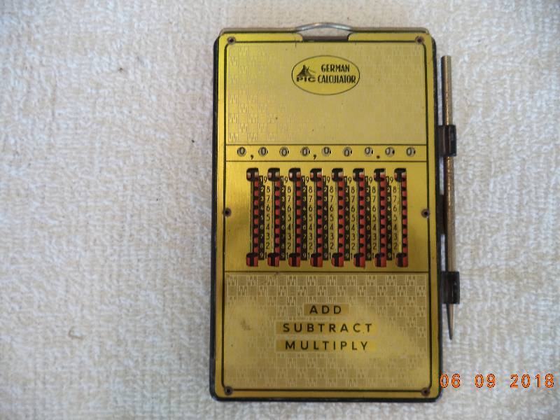 lot 1094 image: German Calculator