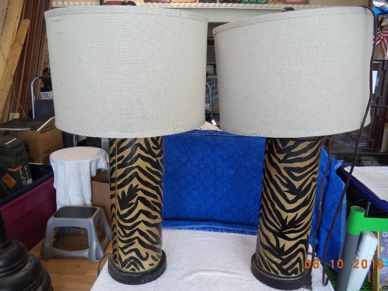 lot 1211 image: 2 Lamps  Zebra Print