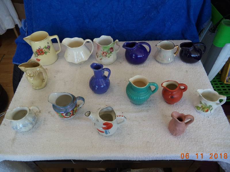 lot 1236 image: Huge Lot of 15 Pitchers- Treasure Hunt Special