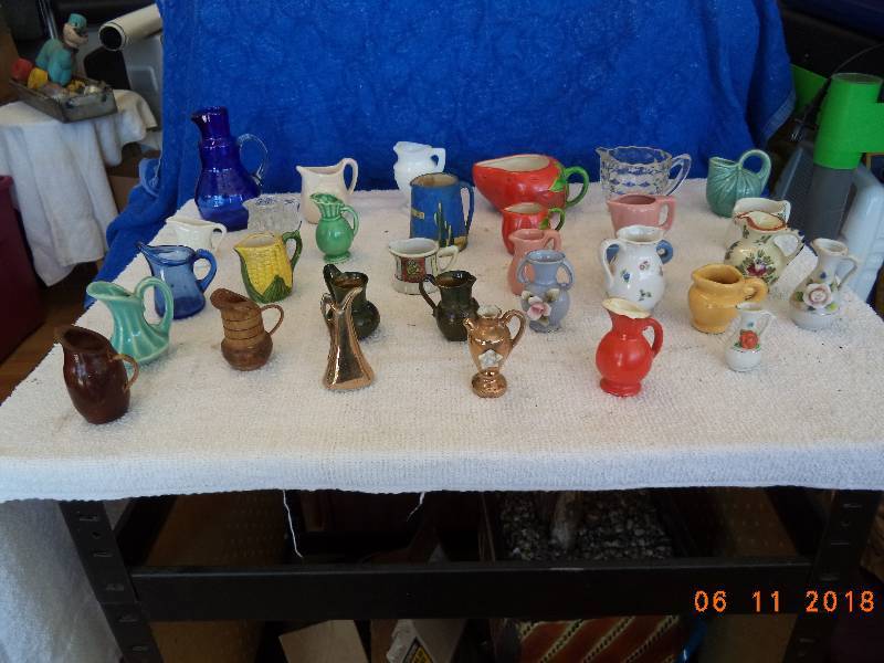 lot 1237 image: Lot of 32 Small Pitchers Collectibles Decor