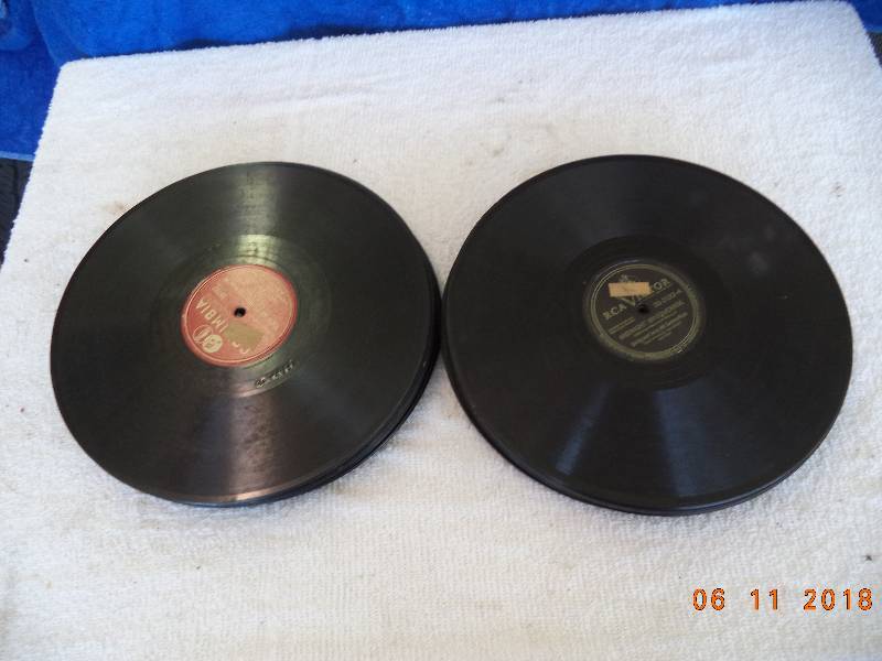 lot 2271 image: 78 Record Lot of 27