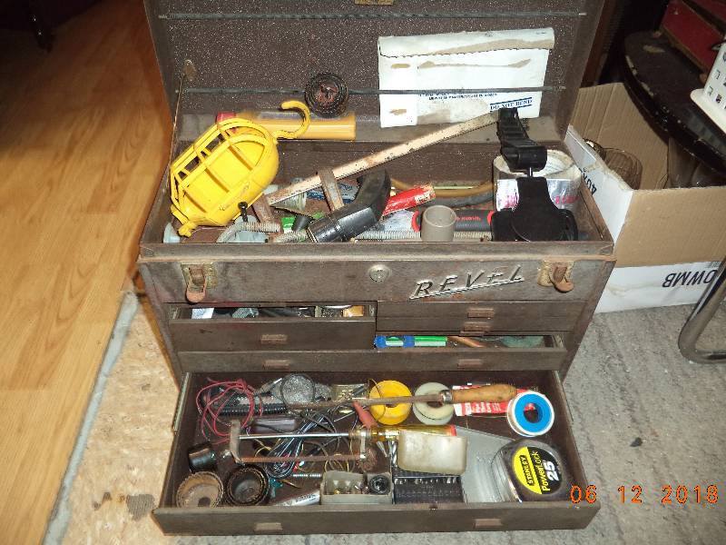 lot 5018 image: Tool Box and Contents