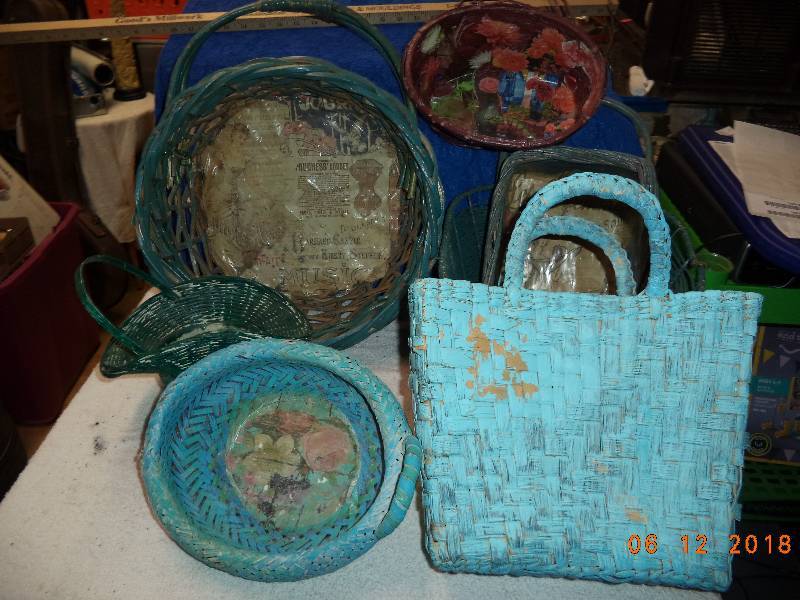 lot 5022 image: 9 Baskets