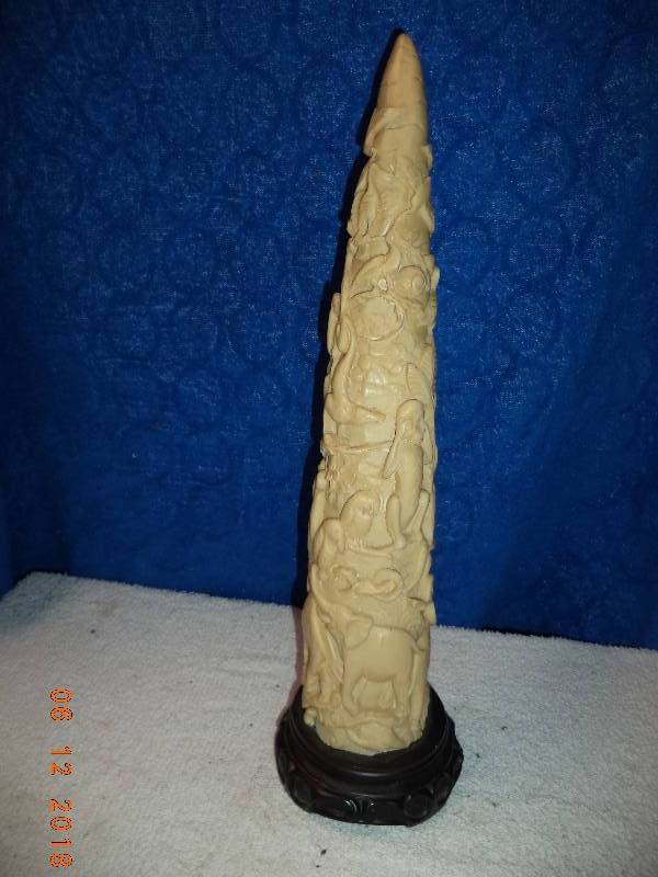 lot 5029 image: Elephant Tusk With Ornate Carving