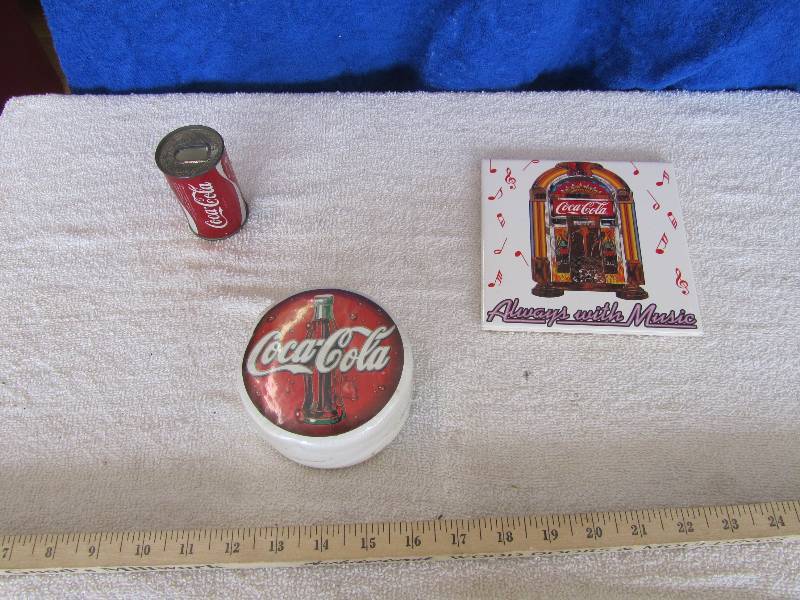 lot 554 image: Coca Cola Lot COKE  Fun Treasures