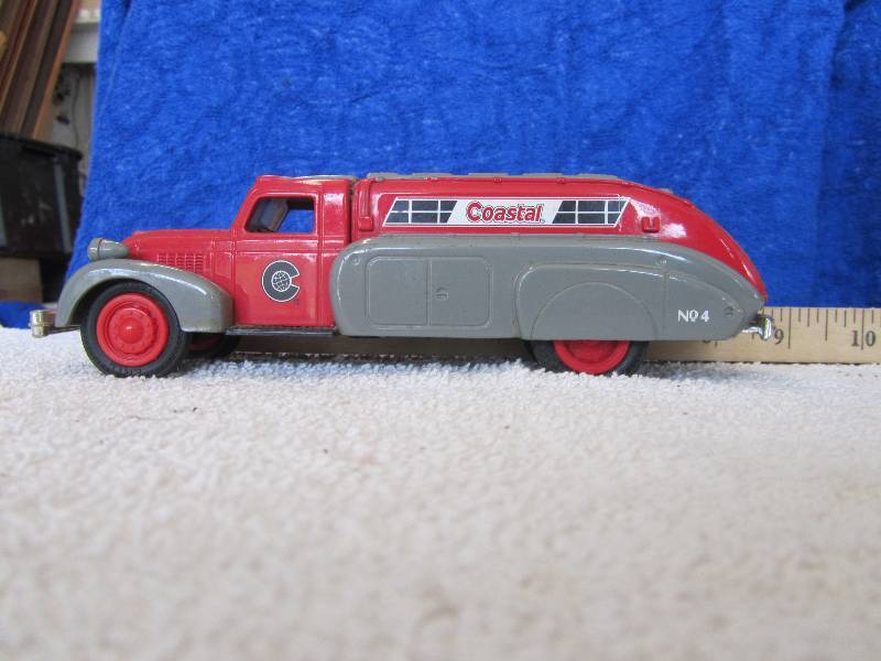 lot 568 image: Old School Toy Truck, Delivery Coastal ERTL