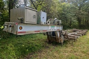 lot 3738 image: Moran Welding Drive Over Trailer