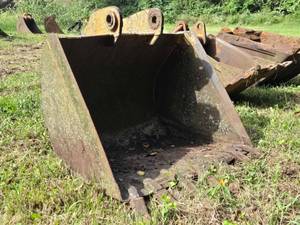 lot 19475 image: 36-inch  Excavator Bucket