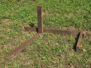 lot 19481 image: 36- inch Forks