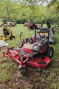 lot 3754 image: Toro Zero-Turn Riding Mower w Mulching Deck