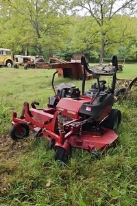 lot 3756 image: Red Zero Turn Radius Lawn Mower w Deck