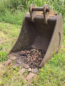 lot 19489 image: 30-inch Excavator Bucket
