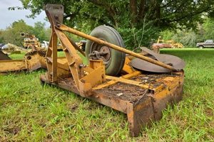 lot 20685 image: 60-inch Rotary Cutter  Bush Hog