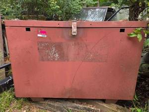 lot 13409 image: Steel Job Box Tool Storage Container 48in