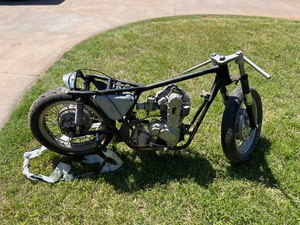lot M106 image: Matchless G50 Bike #6  Engine, Frame, Running Gear, Suspension, Etc.