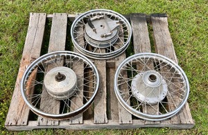 lot M126 image: Grouping of Assorted Matchless Wheels
