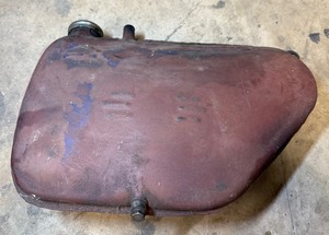 lot M133 image: Matchless Side Oil Tank Original