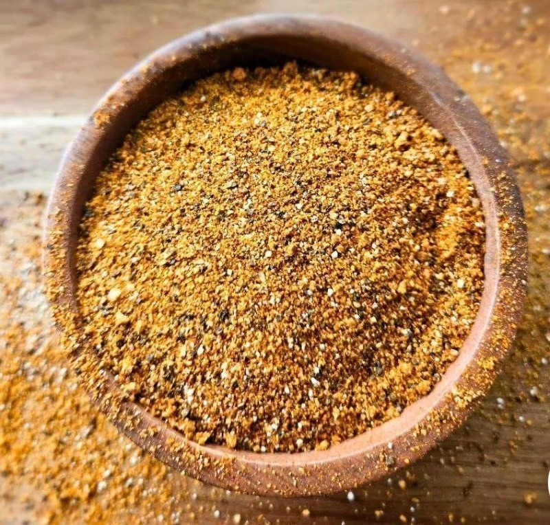 lot 118 image: 24lb HOT HONEY SPICE RUB GREAT FOR SEASONING, BBQ, ETC Many CULINARY OPTIONS