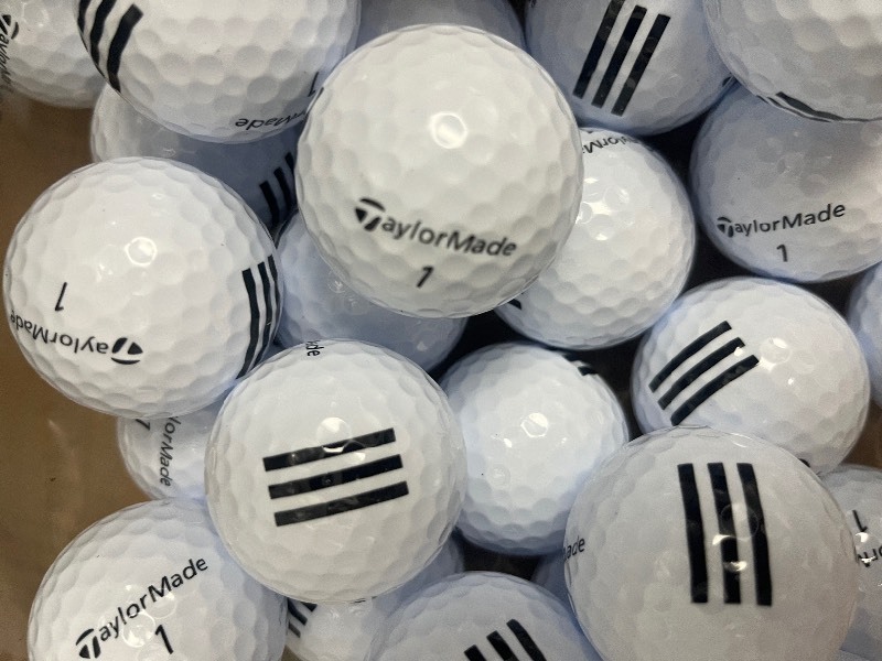 lot 175 image: BUNDLE OF 24 TAYLORMADE GOLF BALLS