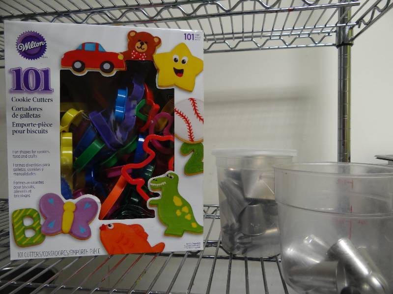lot 6345 image: Lot of Cookie Cutters and Icing Tips