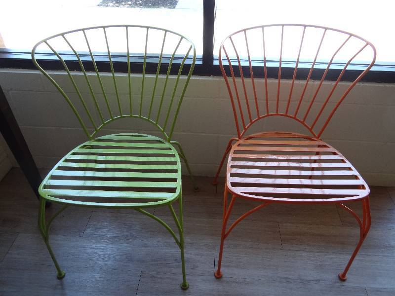lot 6378 image: Orange and Green Chair