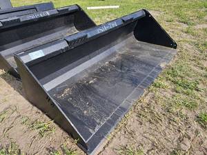 lot 7765 image: Unused 78 Skid Steer Bucket