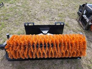 lot 7792 image: Unused Captok CK-SE61 Skid Steer Sweeper Attachment 61-inch