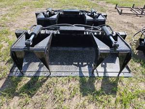 lot 7817 image: Unused Captok CK-PG72C Skid Steer Plate Grabber Attachment 72-inch