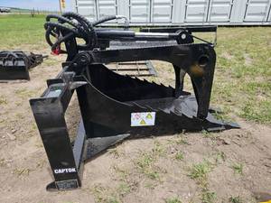 lot 7830 image: Unused Captok CK-SGB20 Stump Grab Bucket Skid Steer Attachment