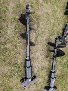 lot 7843 image: Unused&nbspHeavy Duty 12 Hydraulic Auger Attachment