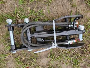lot 7859 image: Unused&nbspCaptok Hydraulic Thumb Attachment CT0258