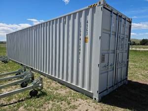 lot 7737 image: 40ft High Cube Shipping Container LYPU 018684 45G3